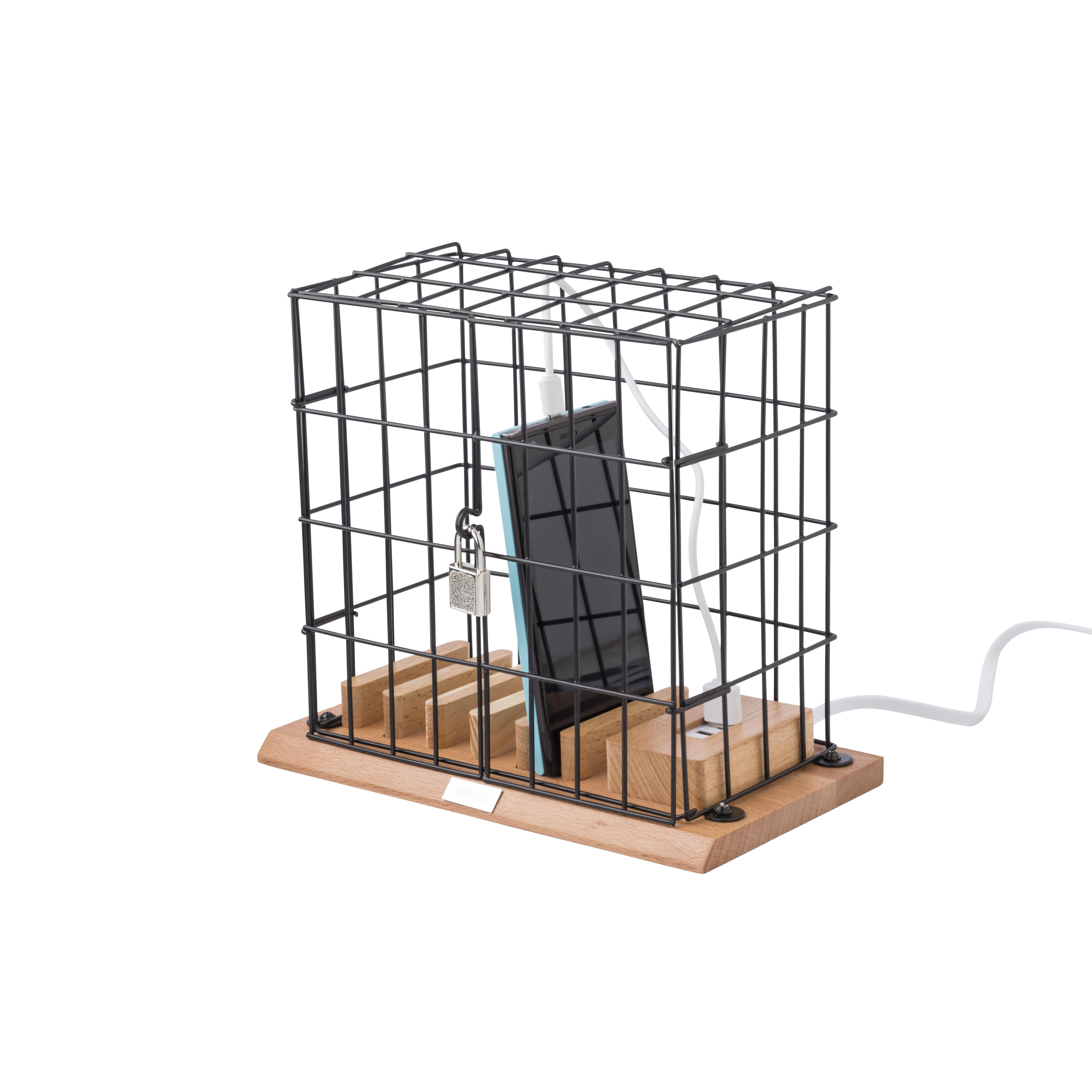 Handyhalter Adam
