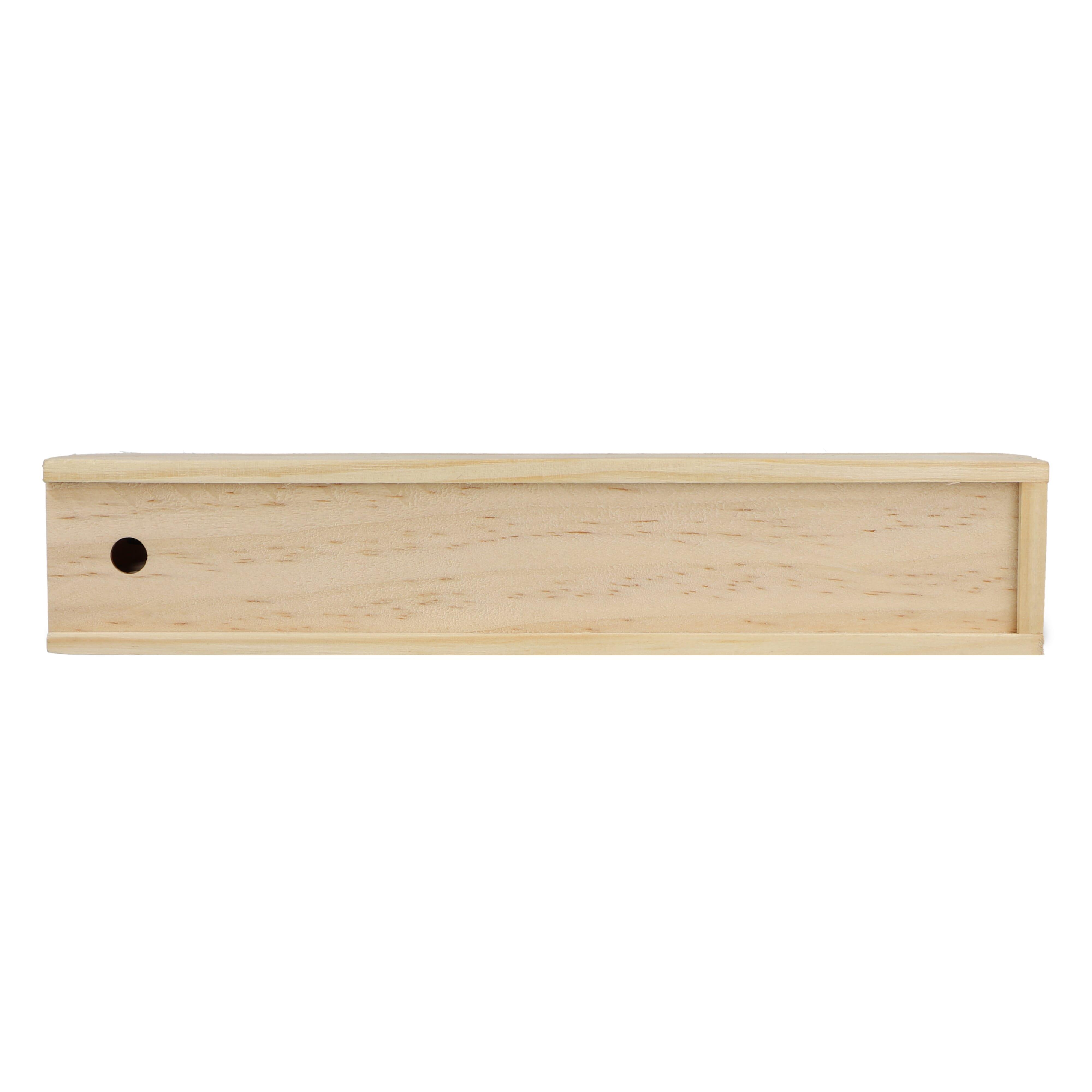 Buntstifte in Holzschiebeschachtel