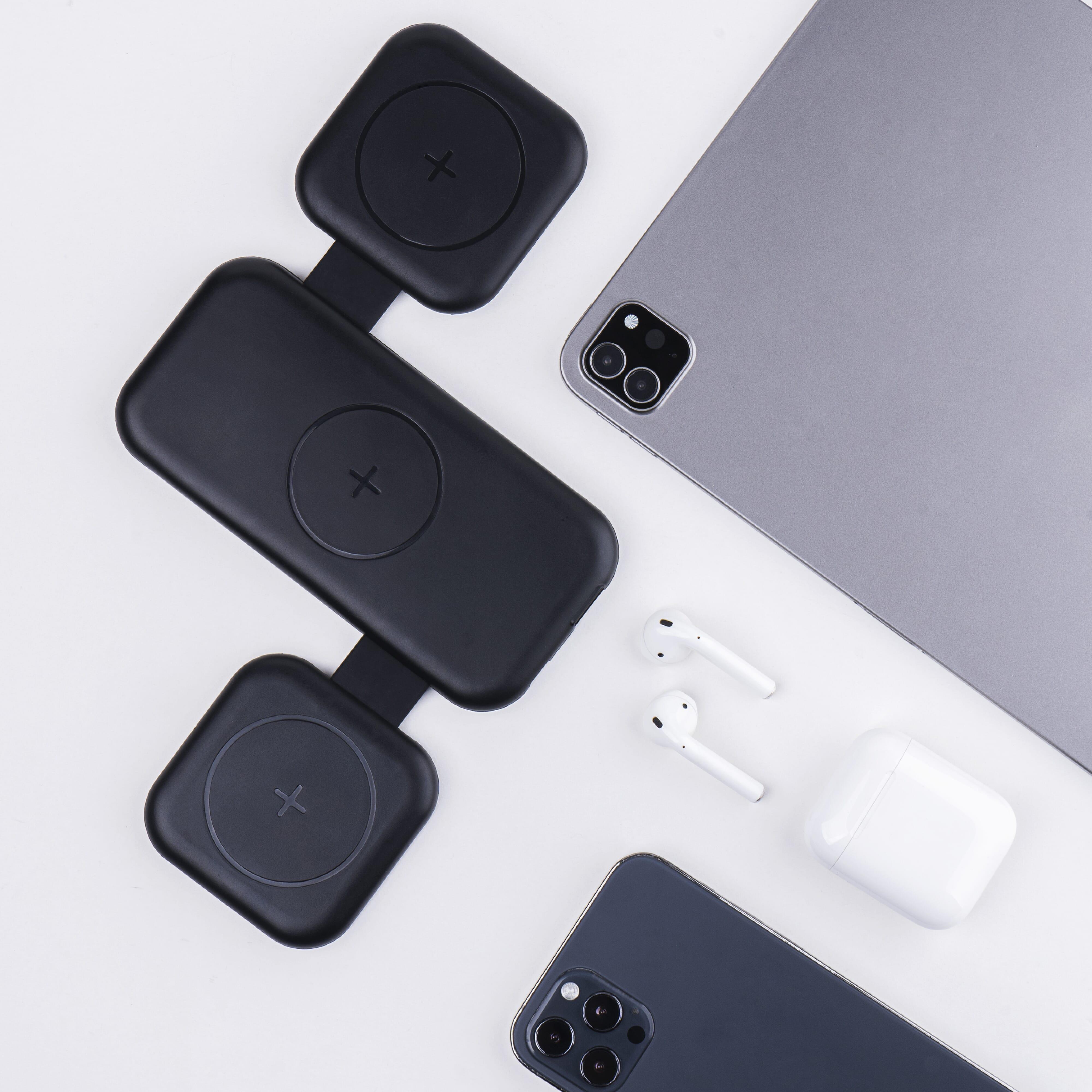 3188 | Xoopar Trafold 3 Wireless charger 15W