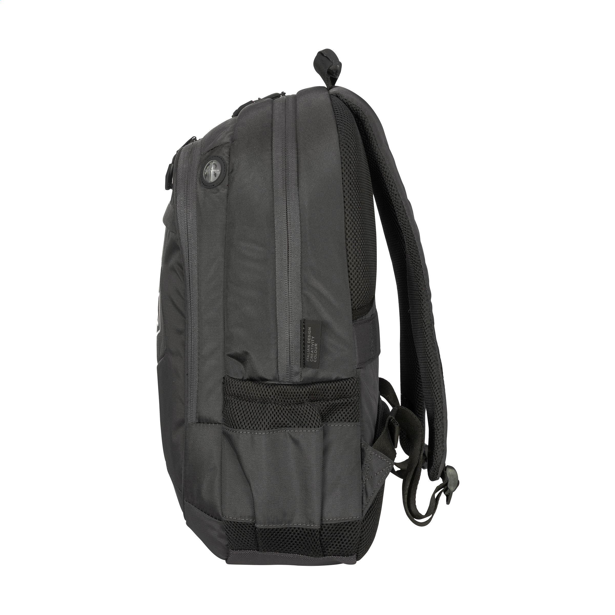 Tucano Lato Backpack 17 inch Rucksack