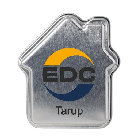 Metalldose in Hausform mit verschiedenen Europäischen Süßigkeiten